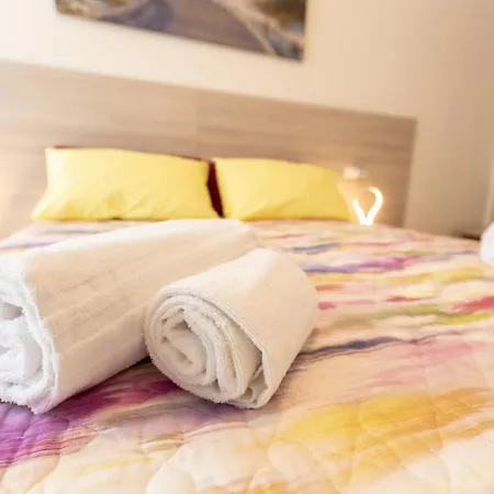 Enjoy, By Short Holidays Apartman