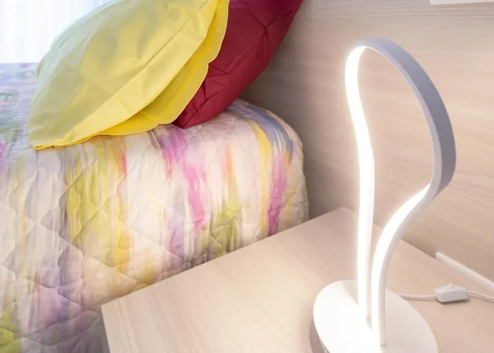 דירה Enjoy, By Short Holidays