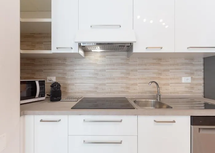 דירה Enjoy, By Short Holidays